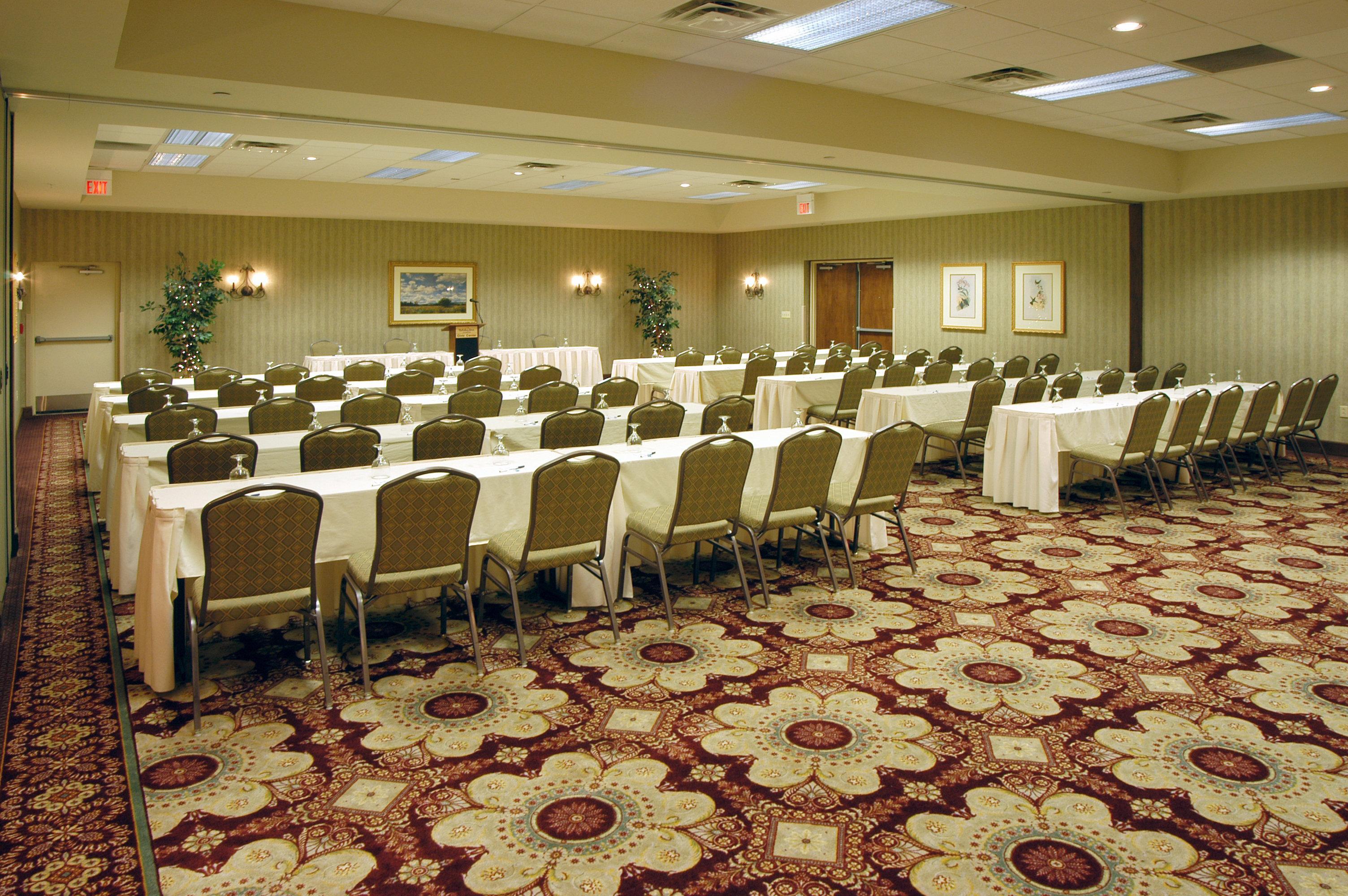 Holiday Inn Express Charleston-Civic Center By Ihg Exterior foto